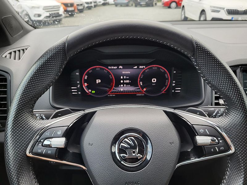 Škoda Karoq 1.5 TSI 110kW DSG SPORTLINE - fotka 10 z 48