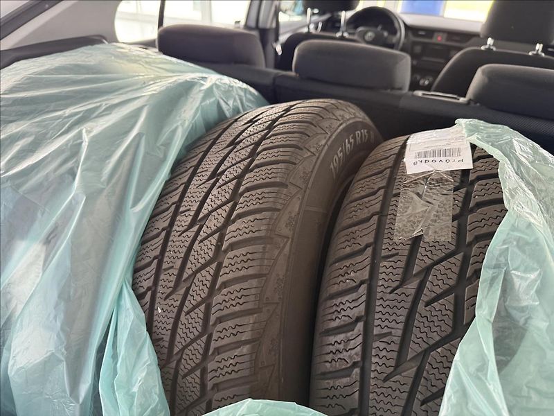 Škoda Octavia 1,6   TDI 66kW,SERVISKA,2.MAJ, - fotka 23 z 23