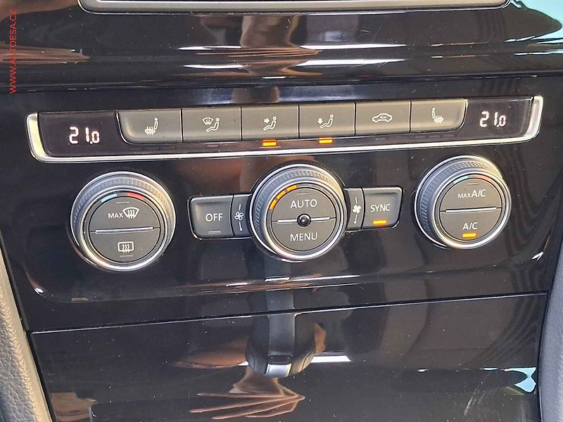 Volkswagen Golf (2016) 2.0 TDi, Allstar, DSG, navi - fotka 14 z 18