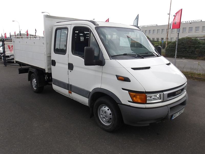 Iveco Daily 2,3 JTD SKLÁPĚČ 7 MÍST !!! - fotka 4 z 24