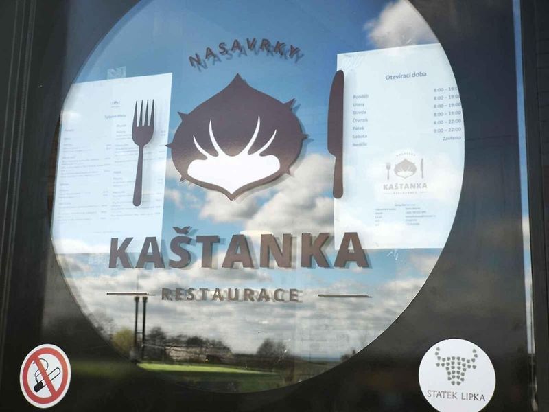 Znovuotevřený motorest Kaštanka v Nasavrkách.