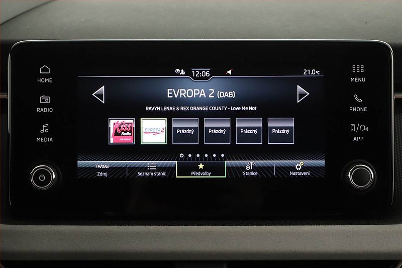 Škoda Kamiq (2026) 1.0 TSI, Top Selection, FullLe - fotka 12 z 19