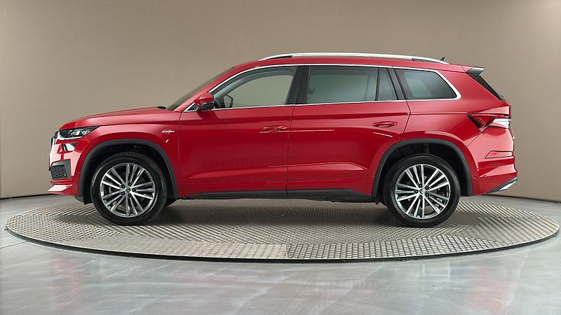 Škoda Kodiaq 2.0 TSI DSG 4x4 L&K - fotka 4 z 34