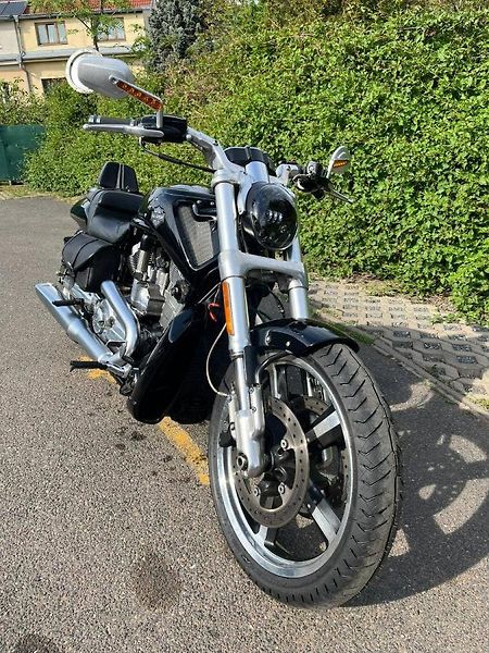 Harley-Davidson VRSCF V-Rod Muscle (2011) - fotka 10 z 15