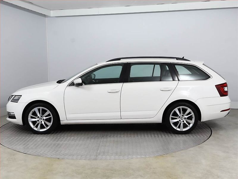 Škoda Octavia (2017) 2.0 TDI, Kůže, Navi, Tempomat - fotka 3 z 18