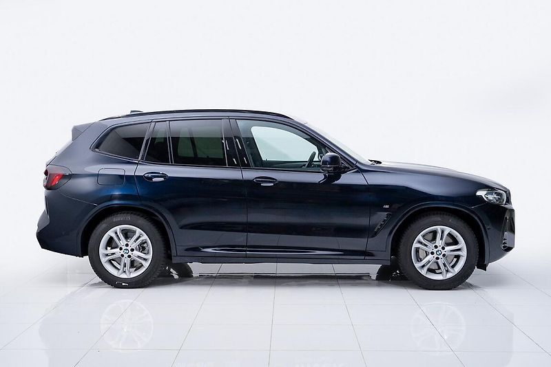 BMW X3 xDrive30d - fotka 2 z 13