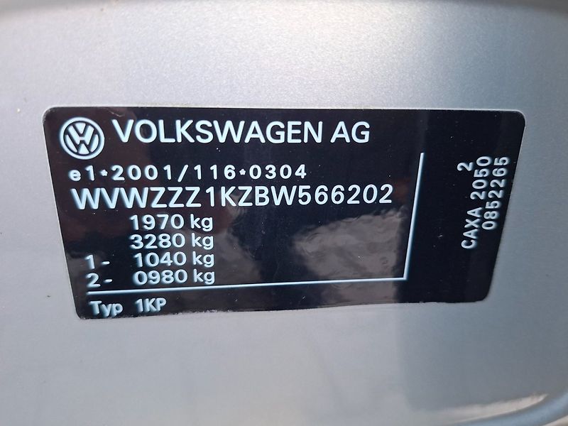 Volkswagen Golf Plus (2011) 1.4TSI 90kW TEAM -SERVISOVÁNO - fotka 26 z 35