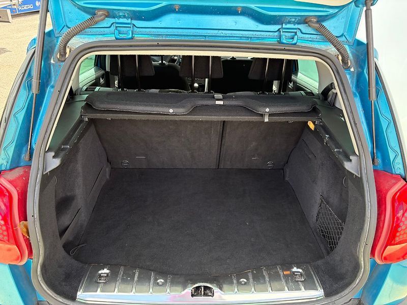 Peugeot 207 1.4VTi, 70kW, Klima, Výhřevy - fotka 16 z 19