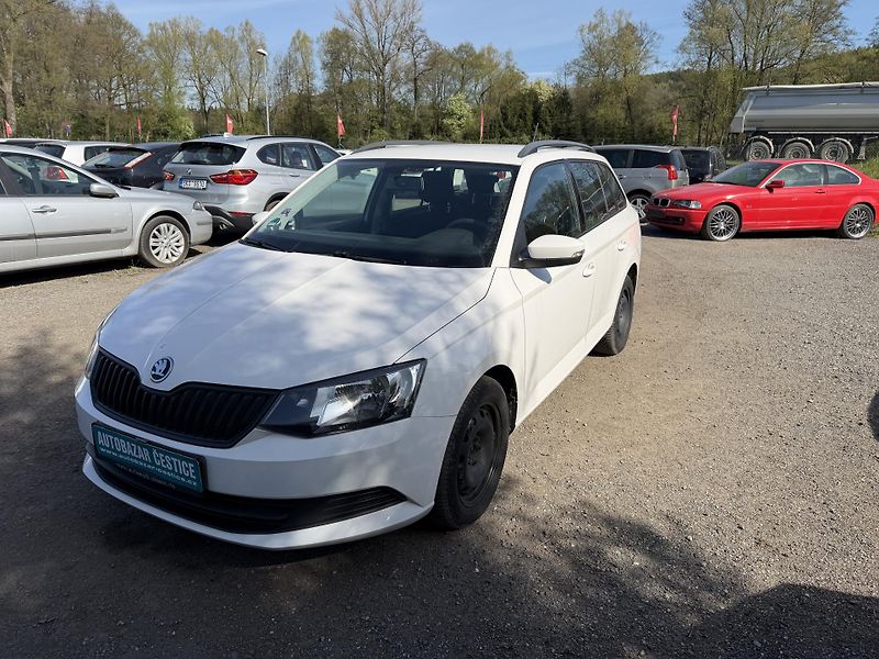Škoda Fabia 1.0 TSI - fotka 3 z 21
