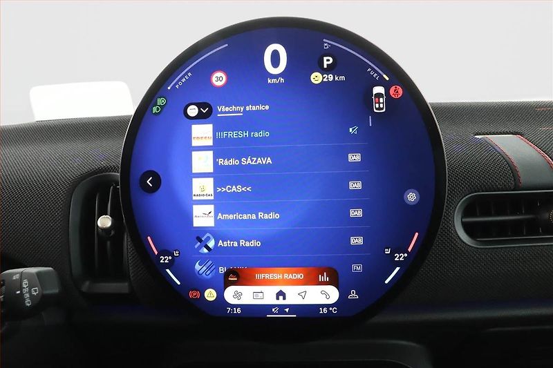 Mini Ostatní (2024) Cooper S, ACC, 360°, HUD - fotka 11 z 22