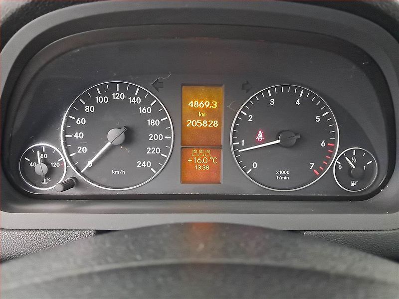 Mercedes-Benz Třídy A (2008) A 170 , Serv.kniha, po STK - fotka 11 z 14
