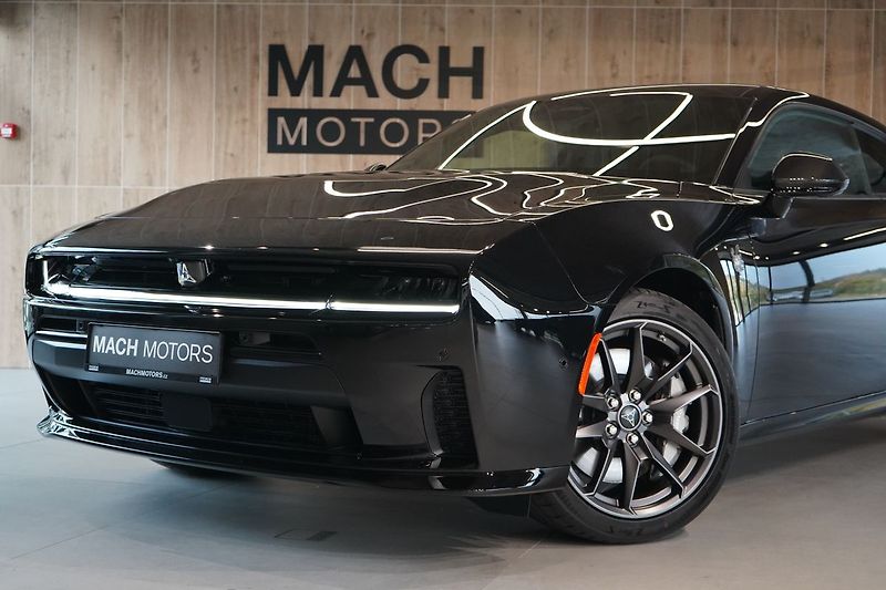 Dodge Charger Scat Pack Launch Edition 550HP - fotka 2 z 50