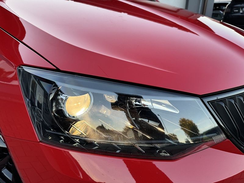 Škoda Fabia (2015) 1.2TSi Monte Carlo Panorama - fotka 36 z 49