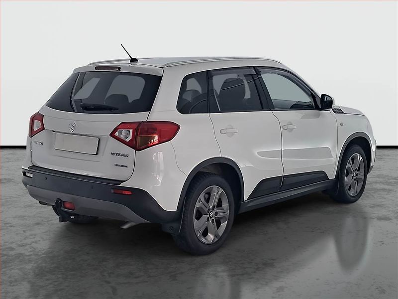 Suzuki Vitara (2015) 1.6 DDiS, 4X4, Navi, Tempomat - fotka 5 z 19