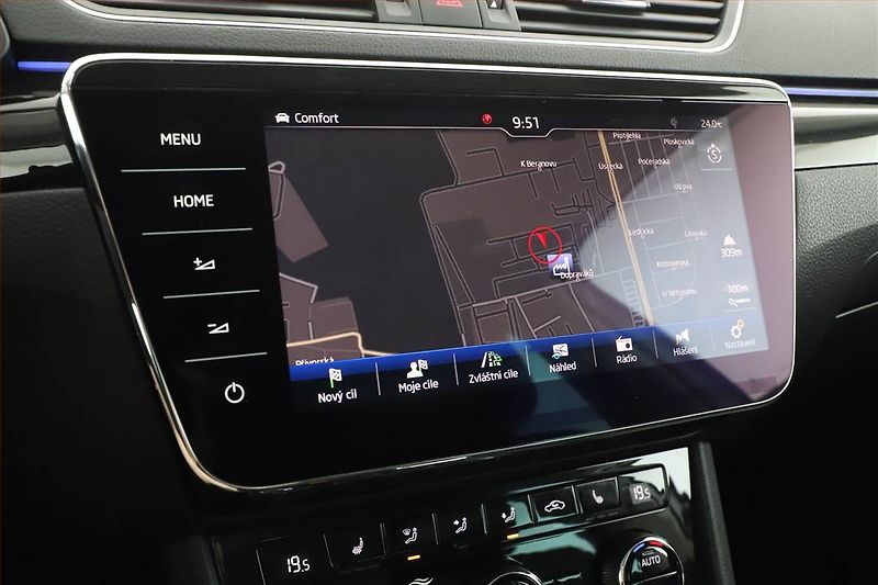 Škoda Superb (2018) Laurin&Klement 2.0 TDI 4x4 - fotka 14 z 16