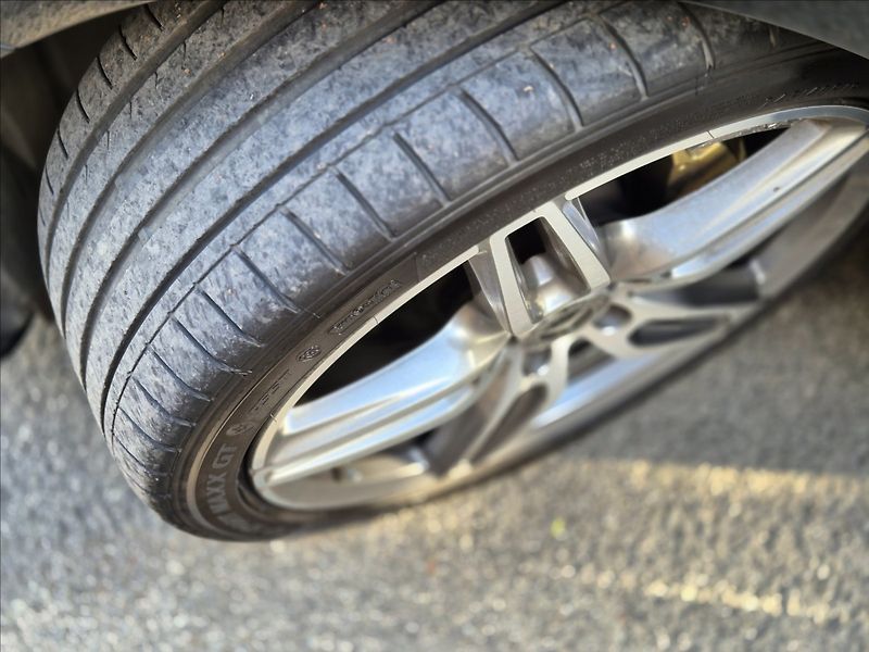 Mercedes-Benz Třídy E 220d*4M*AMG*head-up*webast - fotka 37 z 43