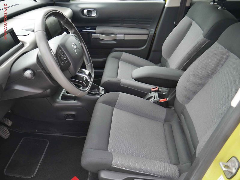 Citroën C4 Cactus (2015) 1.2PT, ČR, servis.kniha - fotka 9 z 19