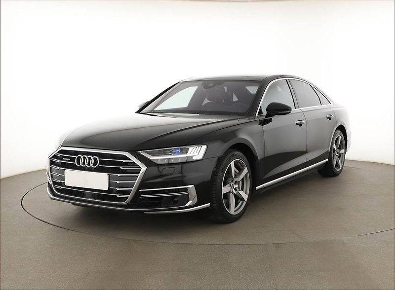 Audi A8 (2021) 60 TFSI - fotka 2 z 30