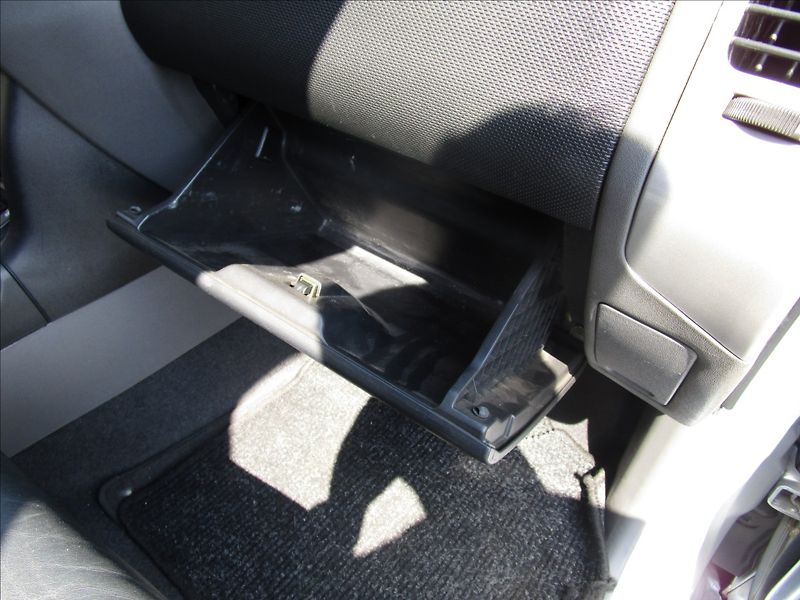Mitsubishi Pajero 3.2 Di-D, 4x4, aut. klima, 7 m - fotka 20 z 54