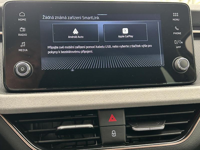 Škoda Scala 1.0 TSI Top selection - fotka 10 z 28
