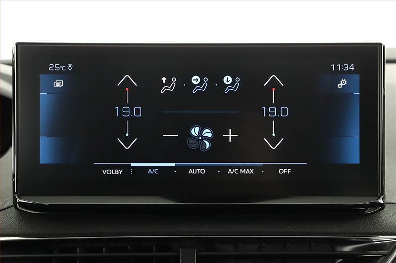 Peugeot 5008 (2022) 1.5 BlueHDi - fotka 16 z 20