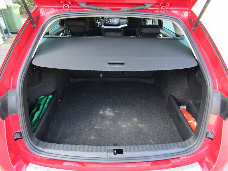 Škoda Octavia (2022) 2.0 TDI 110kW DSG SPORT Line - fotka 23 z 43