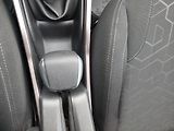 Peugeot 2008 (2015) 1.2-81kW THP - náhled 15