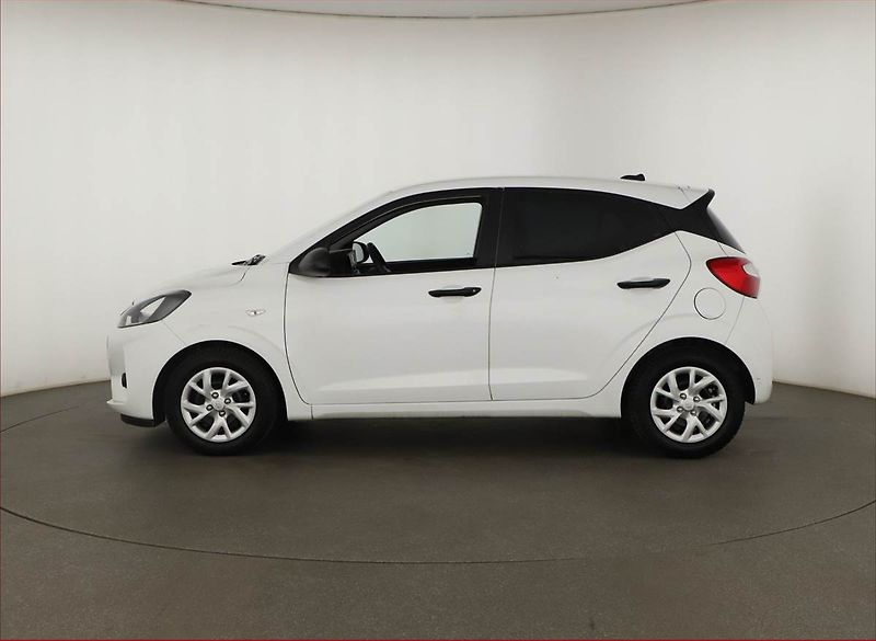 Hyundai i10 (2021) 1.0, Tempomat - fotka 3 z 12