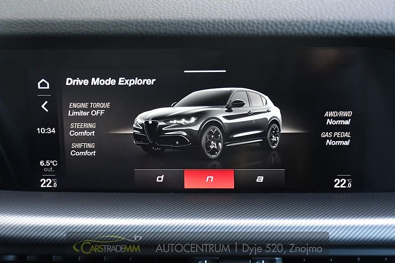Alfa Romeo Stelvio 2,2 D 16V 210k Veloce AT8-Q4 - fotka 43 z 55