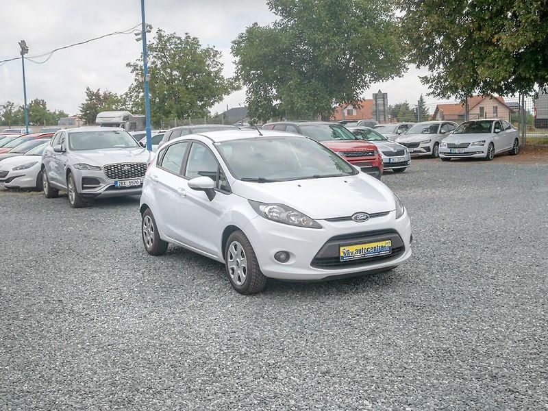Ford Fiesta (2010) 1.25i 60KW – TAŽNÝ - fotka 3 z 40