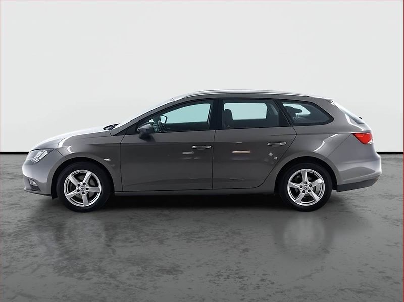 Seat Leon (2016) 1.6 TDI, Tempomat - fotka 3 z 17