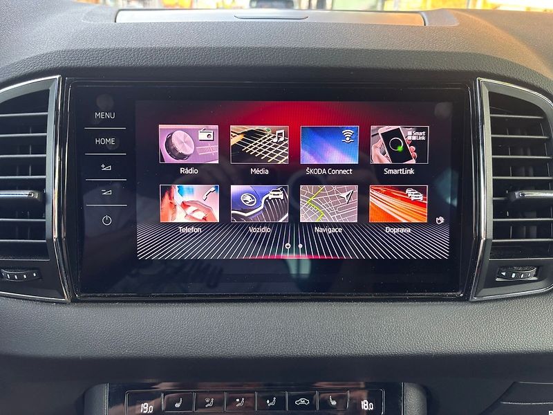 Škoda Karoq 2.0TDI.Sportline.MAN6.TAŽNÉ.ZÁ - fotka 34 z 55