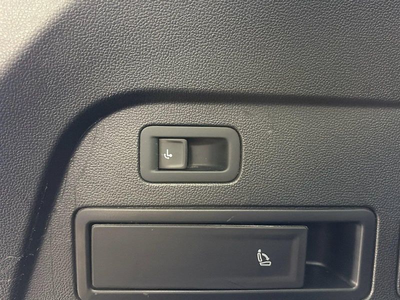 Volkswagen Tiguan Allspace (2022) Life 2.0 TDI 110kW - fotka 31 z 33