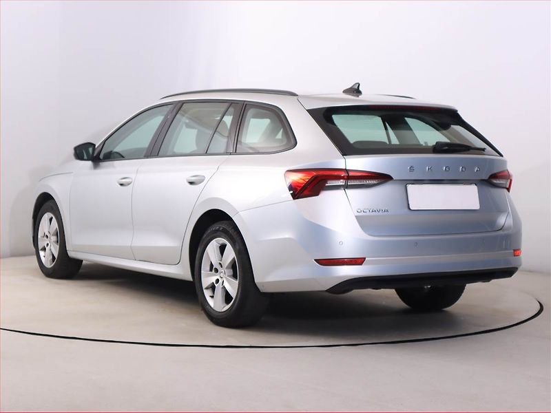 Škoda Octavia (2021) Style 2.0 TDI, Automat - fotka 4 z 22