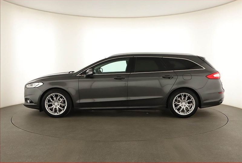 Ford Mondeo (2015) 2.0 TDCI, Kůže, Navi, Tempomat - fotka 3 z 15