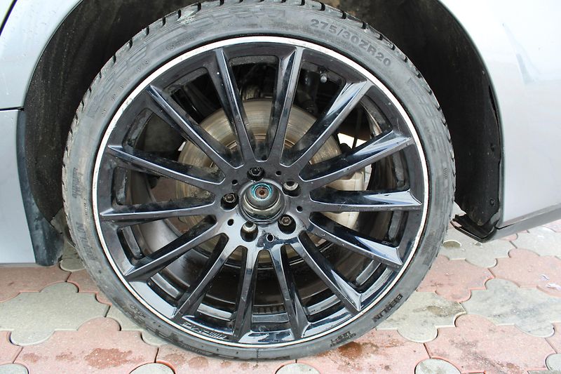 Mercedes-Benz CLS 400d 4MATIC*AMG*Burmester* - fotka 20 z 31