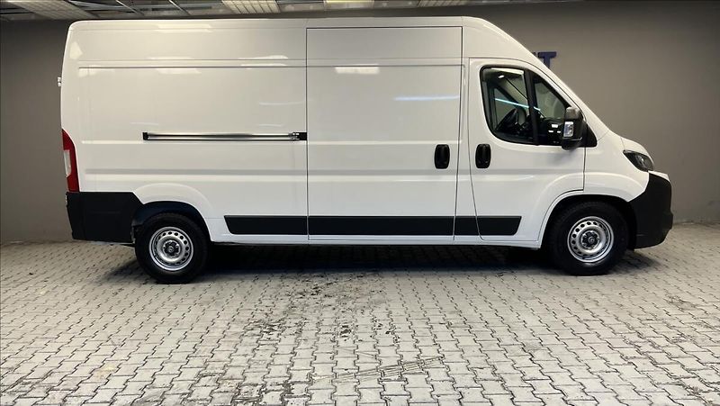 Toyota Proace Max 2,2 D-4D AT ACTIVE L3H2 - fotka 15 z 15