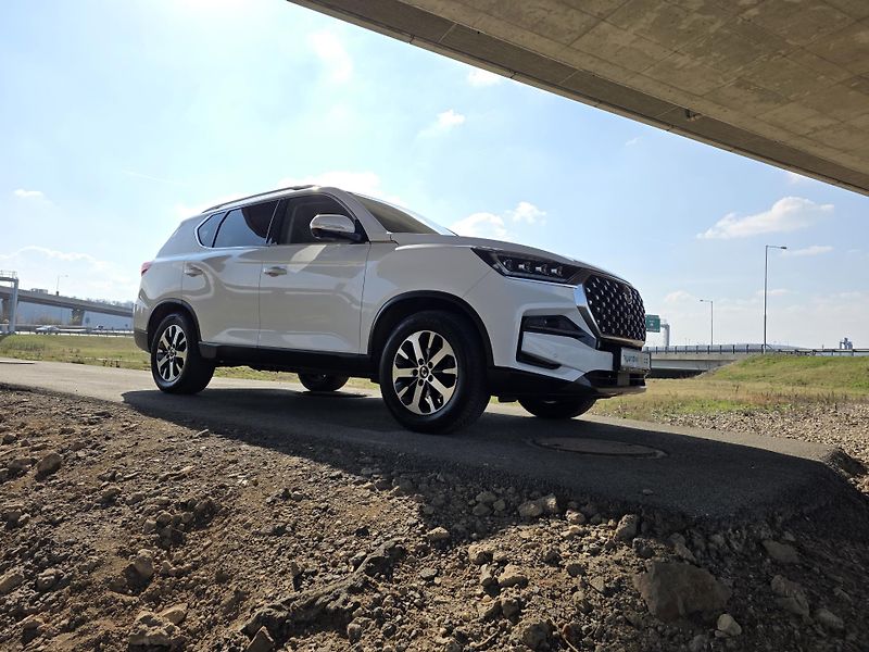 SsangYong Rexton 2.2-PREMIUM+-TAŽNÉ 3T-ZÁRUKA - fotka 48 z 62