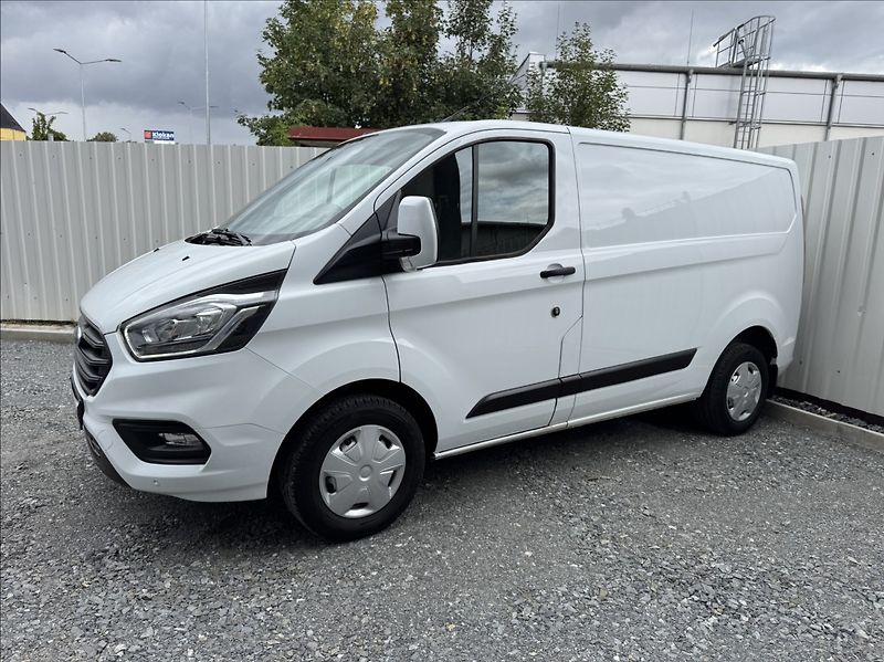 Ford Transit Custom 2,0 TDCi L1H1 DPH 1.maj ČR - fotka 3 z 50