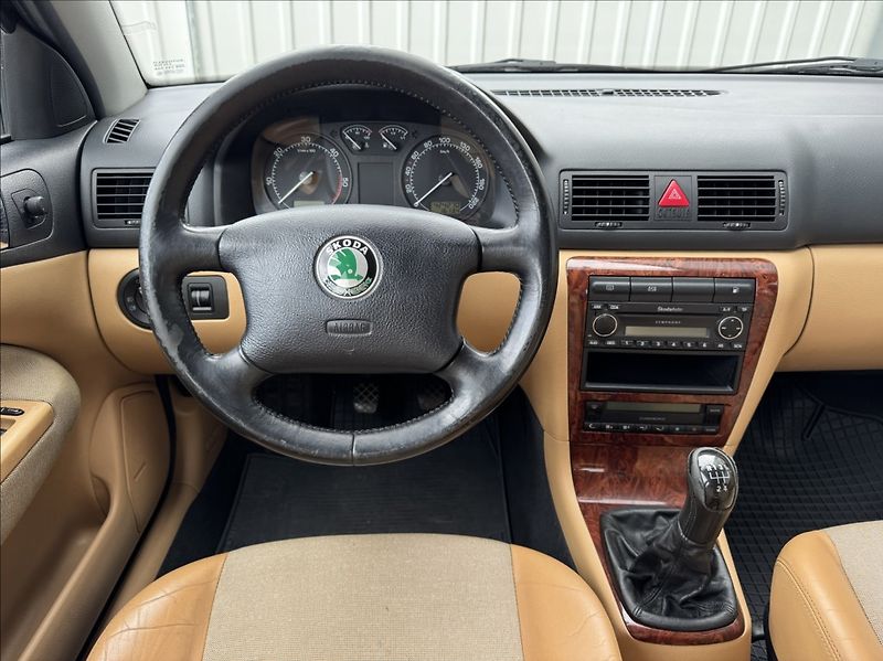 Škoda Octavia 1,9 TDI 81kW ELEGANCE původ ČR - fotka 28 z 48