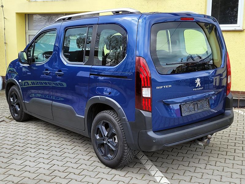 Peugeot Rifter 1,5 B-HDi 96kW,1.majitel,CZ - fotka 8 z 37