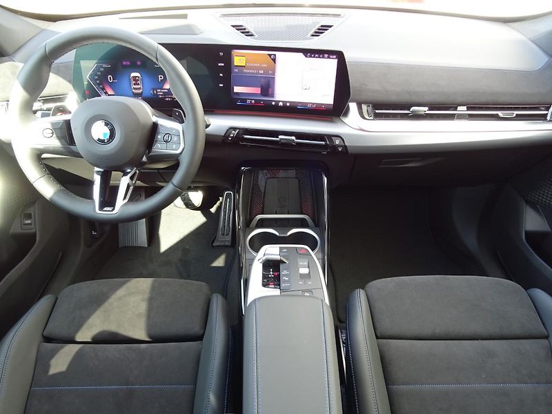 BMW X1 xDrive20d - fotka 4 z 6