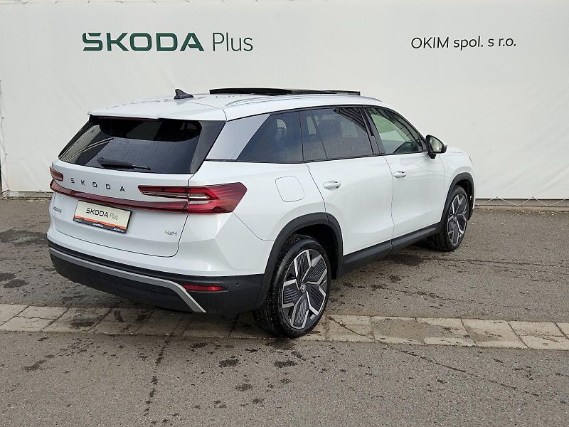 Škoda Kodiaq (2024) Exclusive Selection 2,0 tdi 14 - fotka 2 z 49