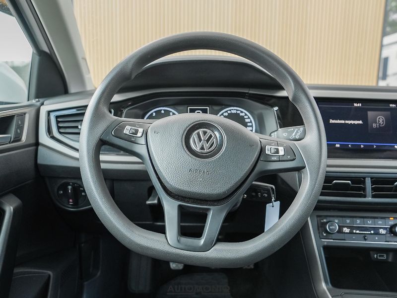 Volkswagen Polo (2018) 1.0 Tempomat, Klíma, Výhrev s. - fotka 10 z 21