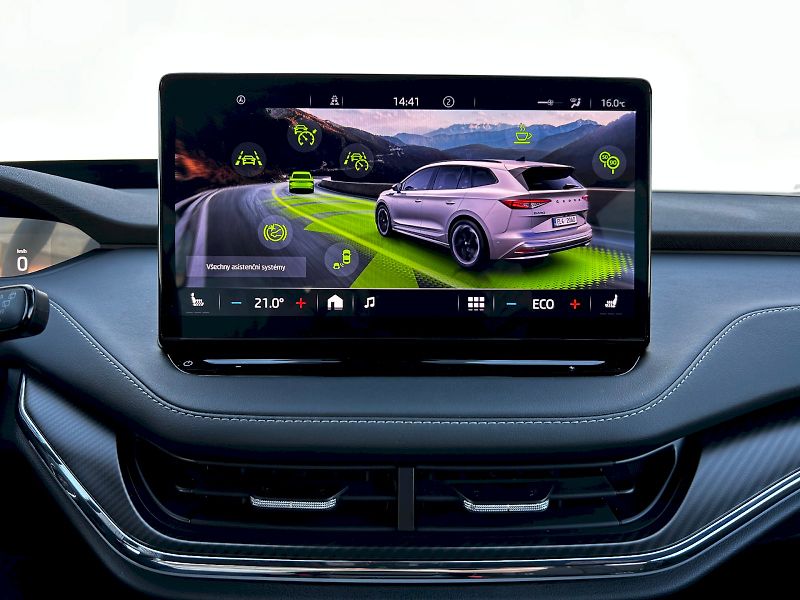 Škoda Enyaq (2023) 80 iV 150kW Sportline - fotka 15 z 35