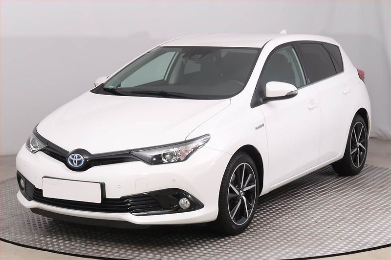 Toyota Auris (2018) Base Hybrid, Automat - fotka 2 z 18
