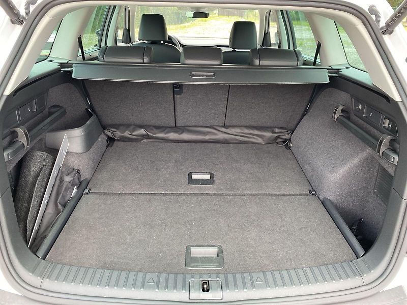 Škoda Kodiaq (2023) 2.0 TDI 4x4 DSG L&K - fotka 19 z 38