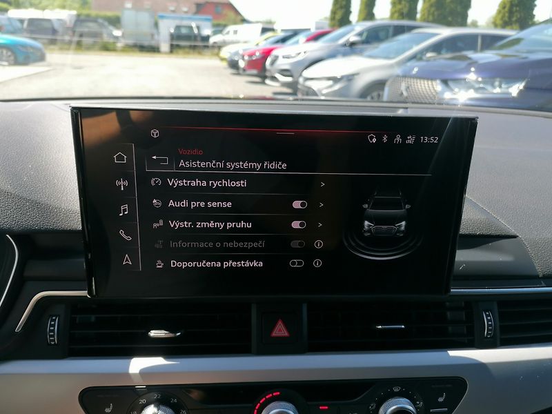 Audi A4 (2023) 2.0 35 TFSi S-Tronic Virtual - fotka 21 z 32