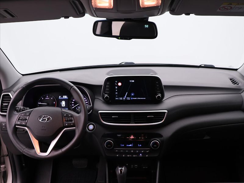Hyundai Tucson 2,0 CRDi 136kW 4x4 CZ Aut - fotka 22 z 29