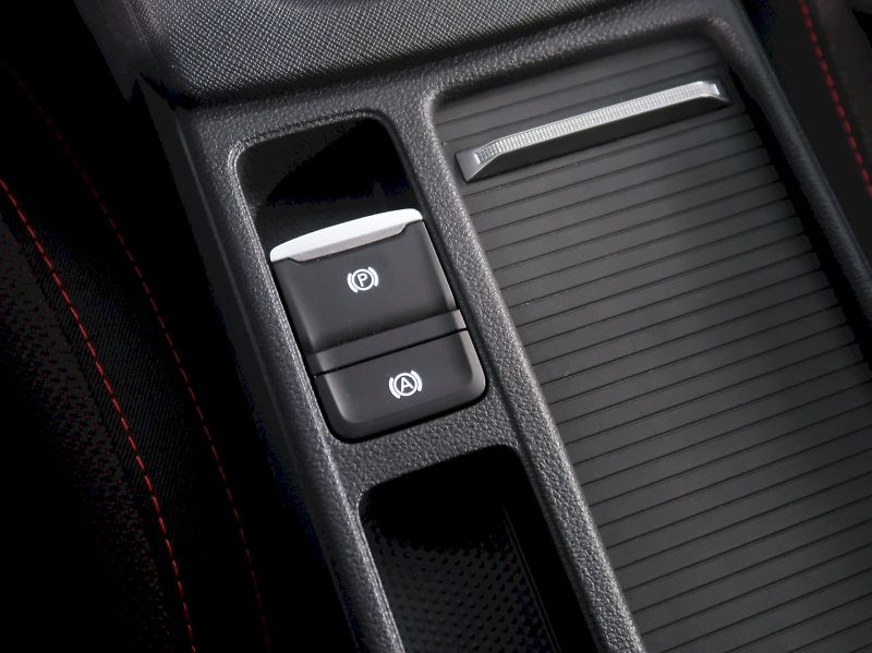 Škoda Octavia (2024) RS 2.0TSI 195KW DSG DCC - fotka 25 z 43